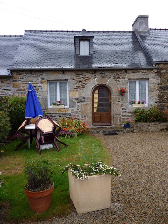 Les De Kerroyal *