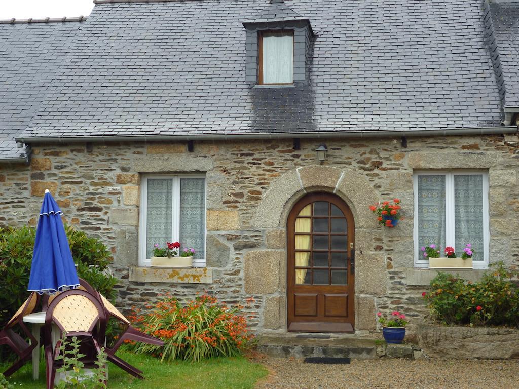 Les Gites De Kerroyal Ferienhaus