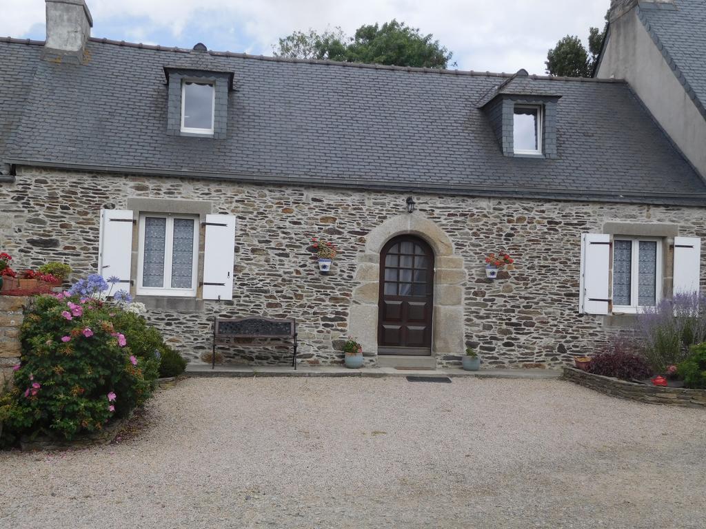 Les De Kerroyal